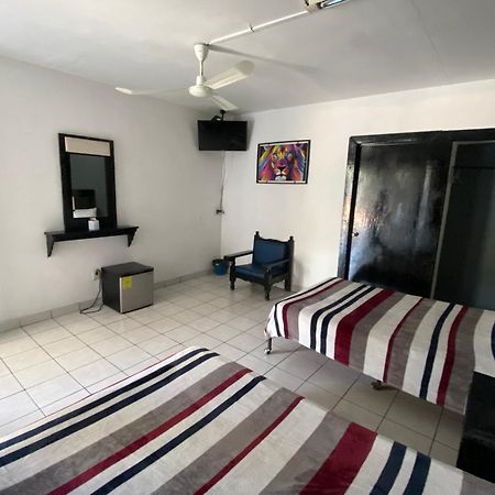 Hotel Puerto Vallarta Zapopan Extérieur photo